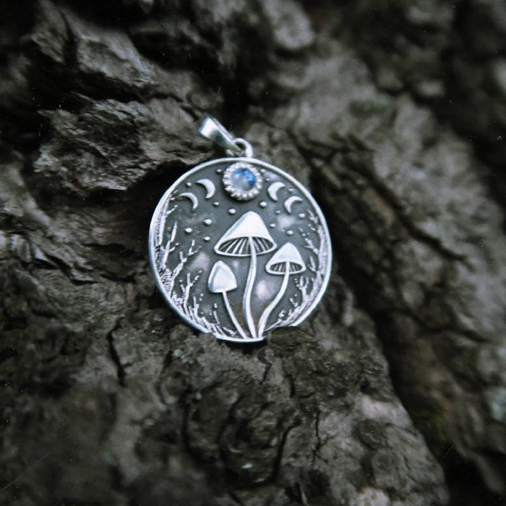 Star Moon Pendant Necklace Mushroom Moonlight – Jewelry Gift Ideas — 1