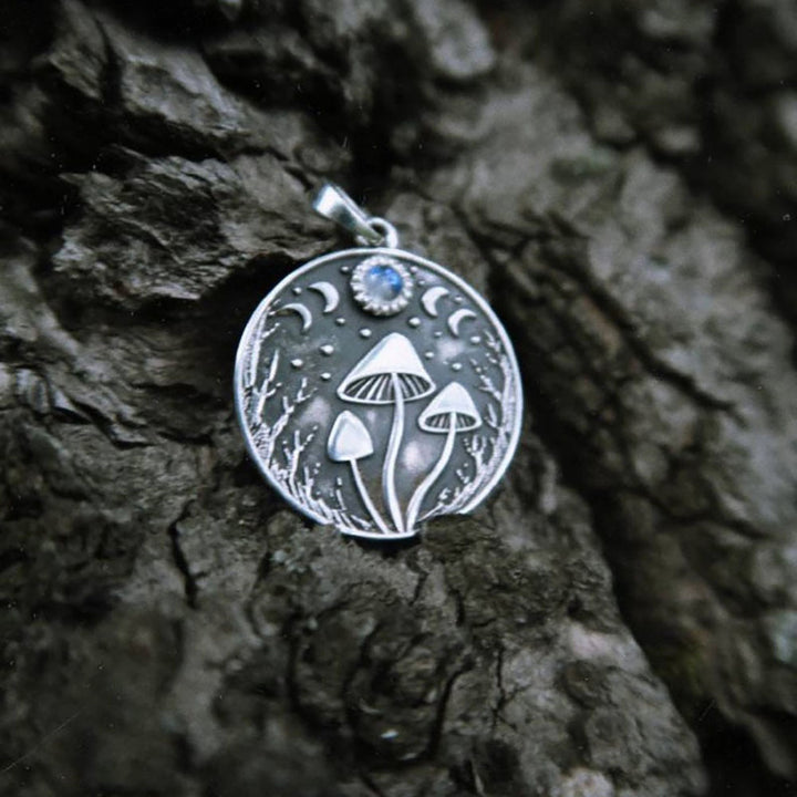 Star Moon Pendant Necklace Mushroom Moonlight – Jewelry Gift Ideas — 1