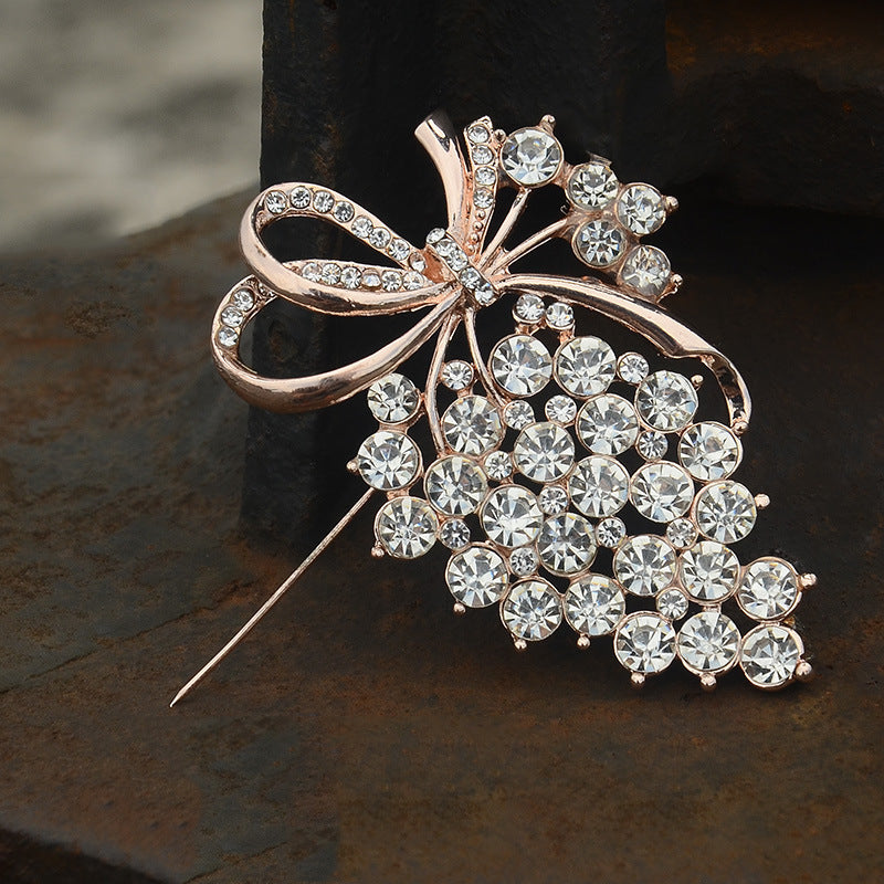 Women's Diamond Grape Brooch – Jewelry Gift Ideas — 1