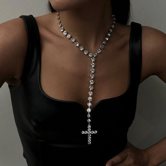 Rhinestone Cross Pendant Necklace – Jewelry Gift Ideas — 1