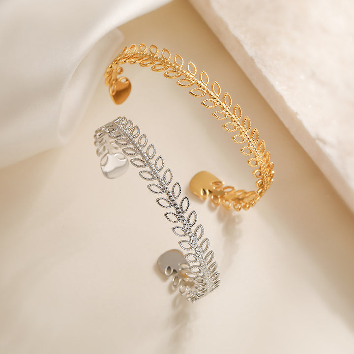 Fashion Hollowed-out Stainless Steel Bracelet – Stylish Gifts — 1