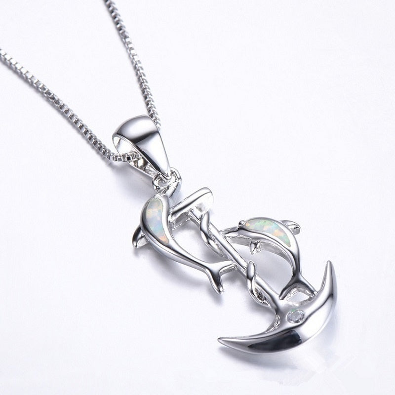 Women's Fashion Simple Dolphin Pendant Necklace – Jewelry Gift Ideas — 1