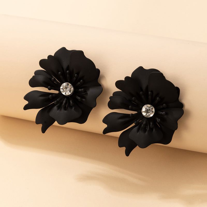 Simple Earrings Ins Cold Wind Black Flower Diamond – Birthday Gifts — 1