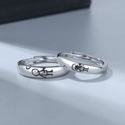 Simple Hand In Hand Lovers Ring – Small Gift Ideas — 1