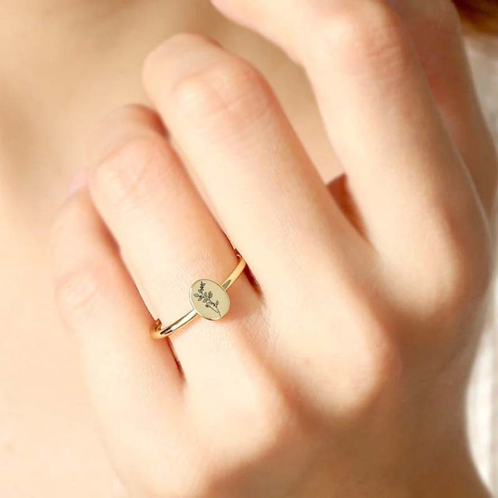 Fashion New Carved Birthday Flower Ring – Stylish Gifts — 1