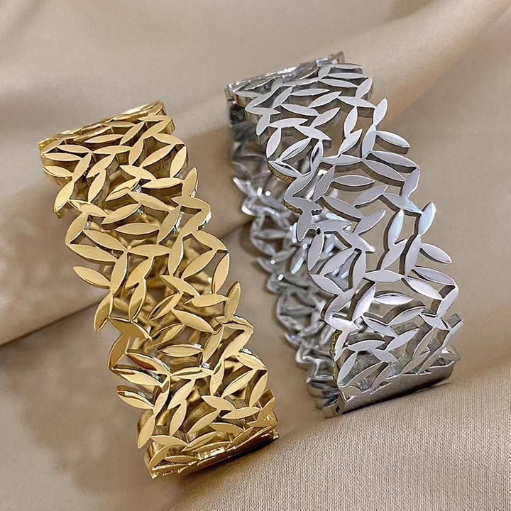 Creative Trend Wide Version Hollow Leaves Couples – Jewelry Gift Ideas — 1