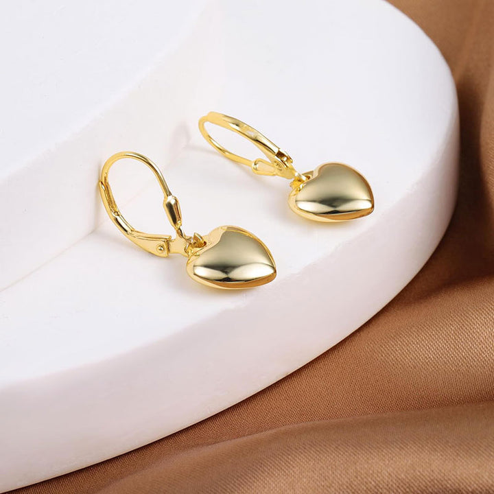 Simple And Stylish Heart Shaped Love Ear Hook – Gifts for Couples — 1