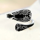 Fashion Ornament Ring Petal Bee – Stylish Gifts — 2