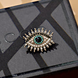 Women's Fashion Vintage Creative Devil's Eye Brooch – Stylish Gifts — 2