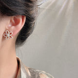Silver Needle Pearl Flower Earrings Women's Simple – Gifts for Her — 1