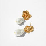 Women's Baroque Pearl Flower Pattern Stud Earrings – Gifts for Her — 8