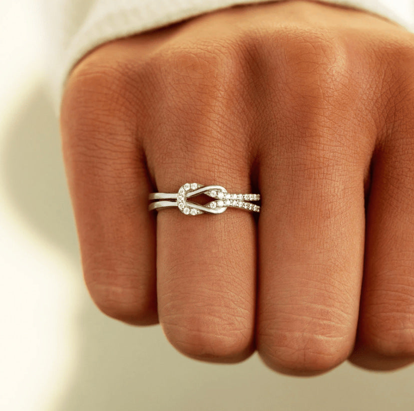 Friendship Love Knot Ring Knotted Flower Ring – Gifts for Couples — 1