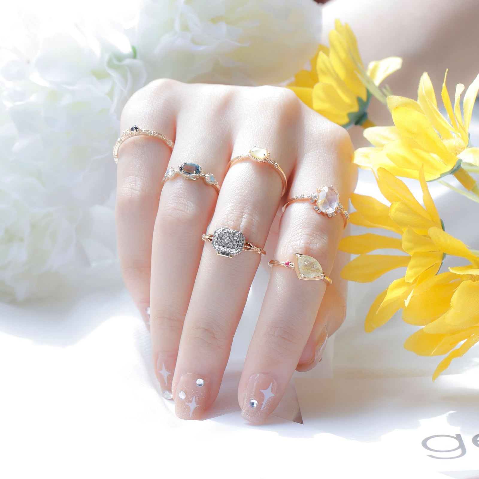 European Pattern Retro Ring Two Color S925 – Birthday Gifts — 1