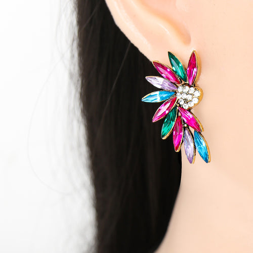 Alloy Diamond-embedded Geometric Symmetrical Wing – Birthday Gifts — 1