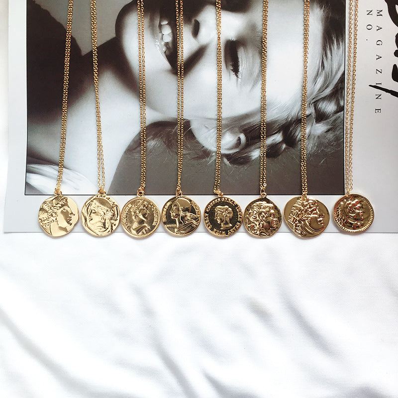 Simple Vintage Carved Coin Pendant Necklace – Jewelry Gift Ideas — 1