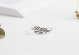Vintage leaf ring – Small Gift Ideas — 2