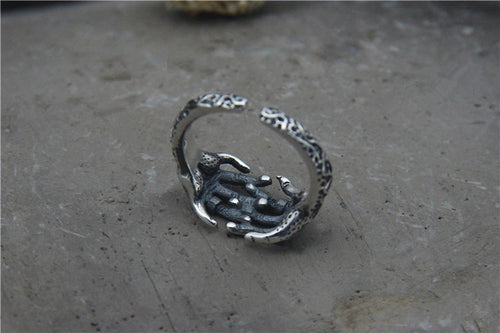 Adjustable Ring With Interlocking Opening – Thoughtful Gifts — 2