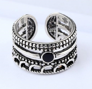 Carved antique ring – Holiday Gift Ideas — 1