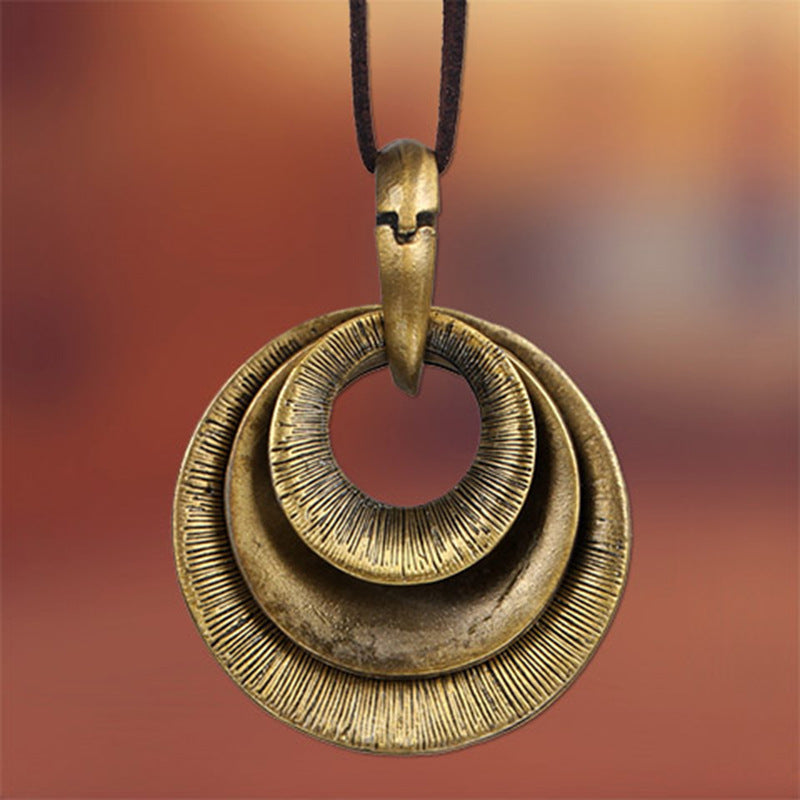 Sweater chain ring pendant – Jewelry Gift Ideas — 1