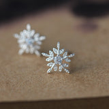 Lovely Temperament Snowflake Diamond Earrings – Holiday Gift Ideas — 5