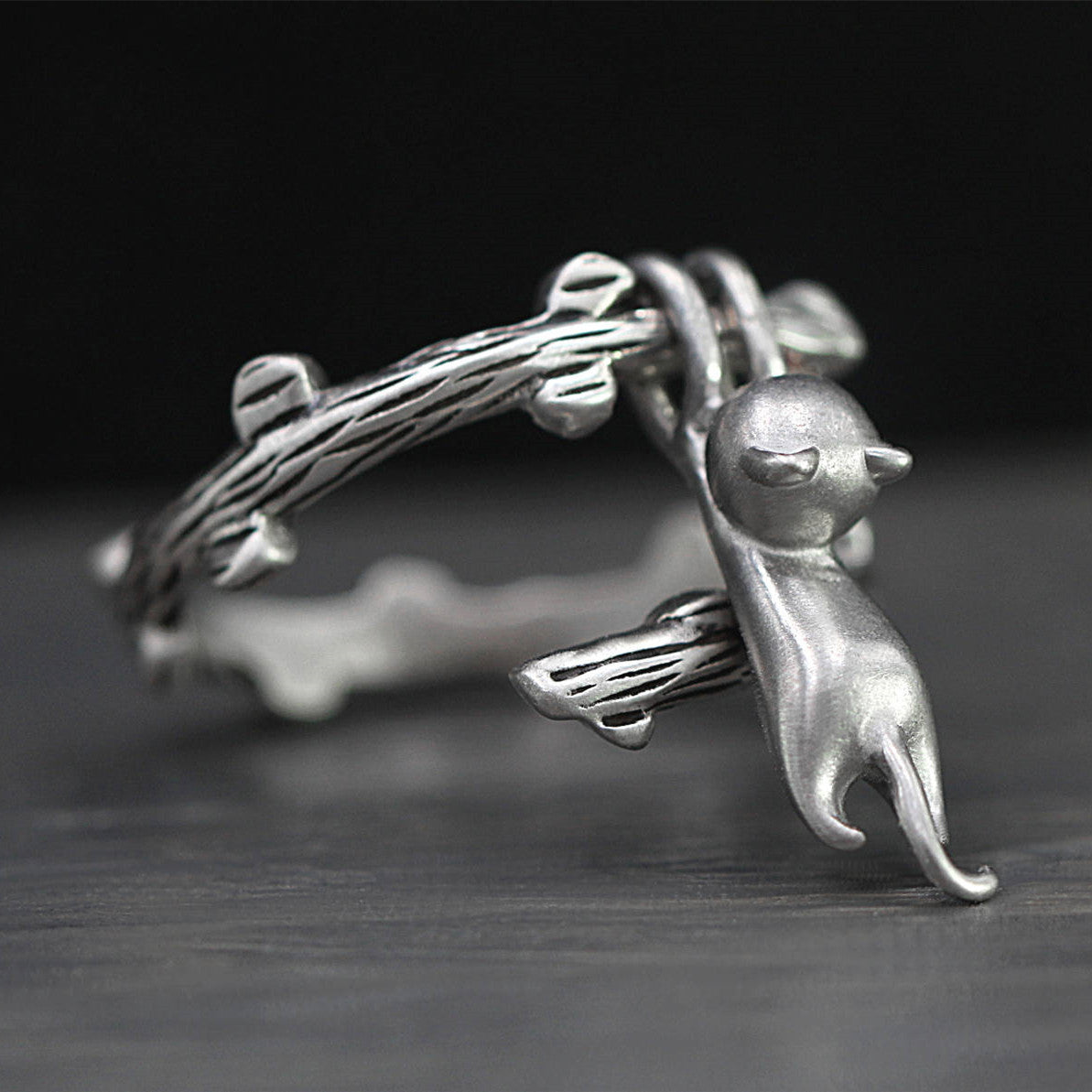 Kitten climbing branch ring – Cat Lover Gifts — 1