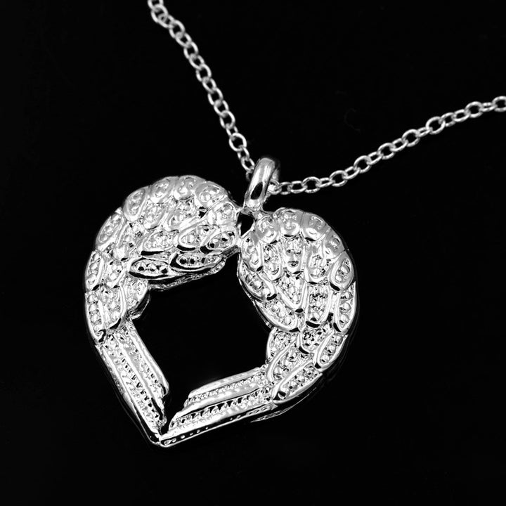 Fashion Korean Style Angel Wings Love Necklace – Stylish Gifts — 1