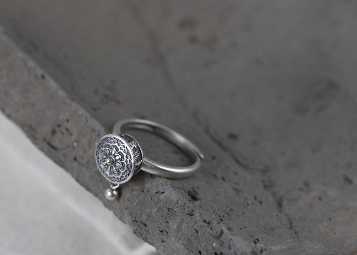 Vintage Thai Silver Ring – Everyday Gifts — 1
