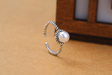 Twisted pearl ring – Everyday Gifts — 3