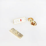 Cartoon Battery Small Brooch Metal Drip Accessories – Stylish Gifts — 3
