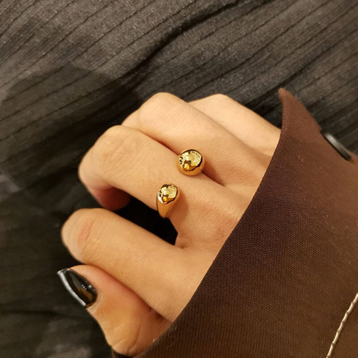 Brass Vacuum Plating 18K Gold Ring Female Fashion – Stylish Gifts — 1
