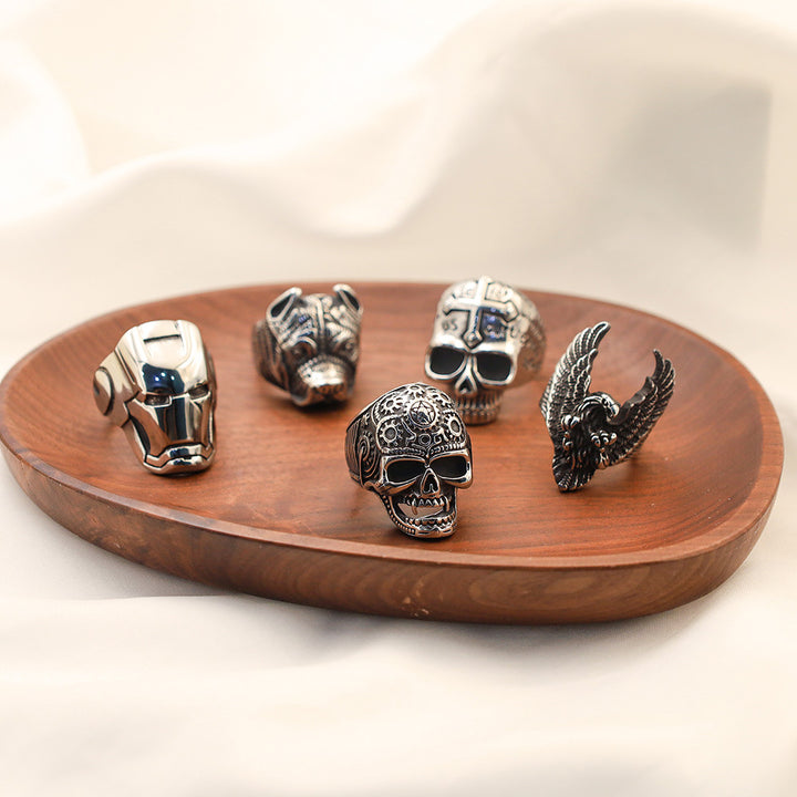 Personality Skull Men's Retro Punk Trendy Hand Ring – Gifts for Him — 1