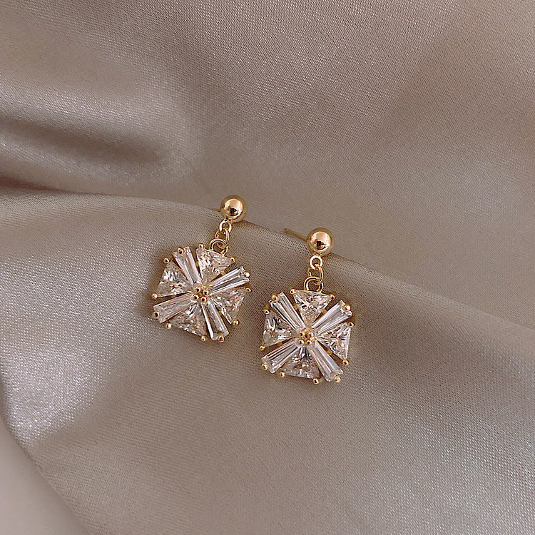 Women Dangle Earrings – Gifts for Her — 1