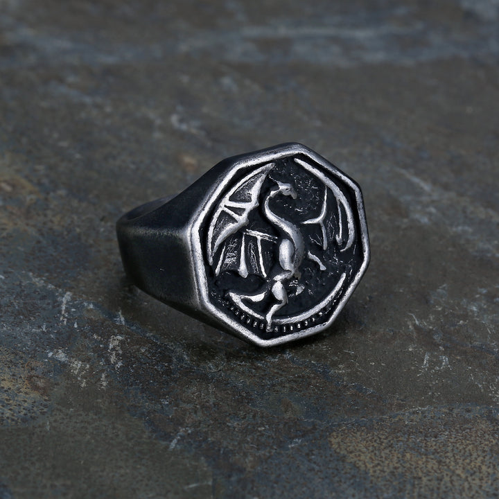 King's Riding Seat Dragon Titanium Steel Ring – Jewelry Gift Ideas — 1