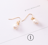 Vintage geometric metal pearl asymmetric earrings – Surprise Gifts — 4