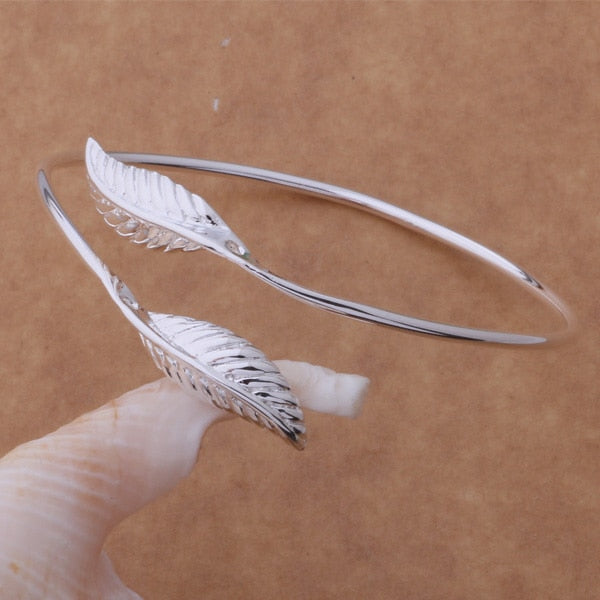 Leaf bracelet – Jewelry Gift Ideas — 1
