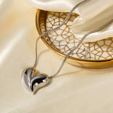 18K Gold Exaggerated Heart-shaped Necklace – Jewelry Gift Ideas — 4