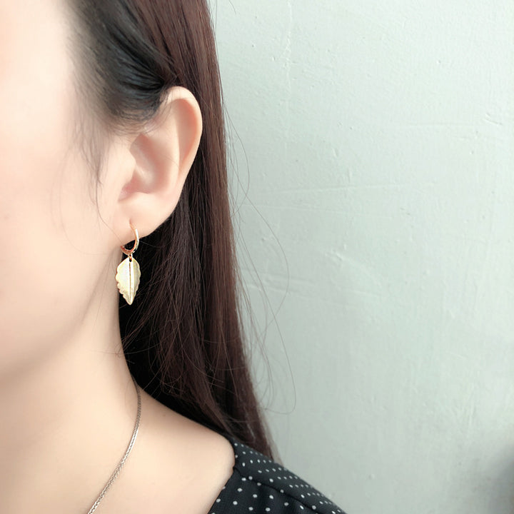 Fashion Leaf Shape S925 Sterling Silver Earrings – Stylish Gifts — 1