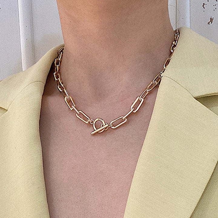 Op Buckle Clavicle Necklace Retro Street Shooting – Jewelry Gift Ideas — 1