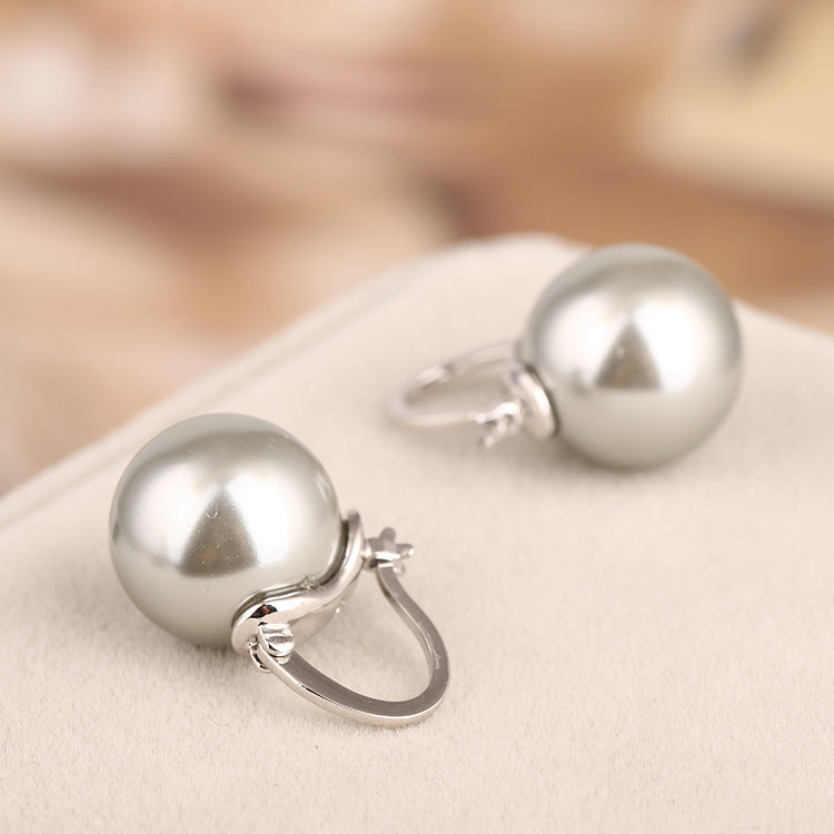 Fashion Explosion Single Pearl Ear Hoop Earring – Jewelry Gift Ideas — 1