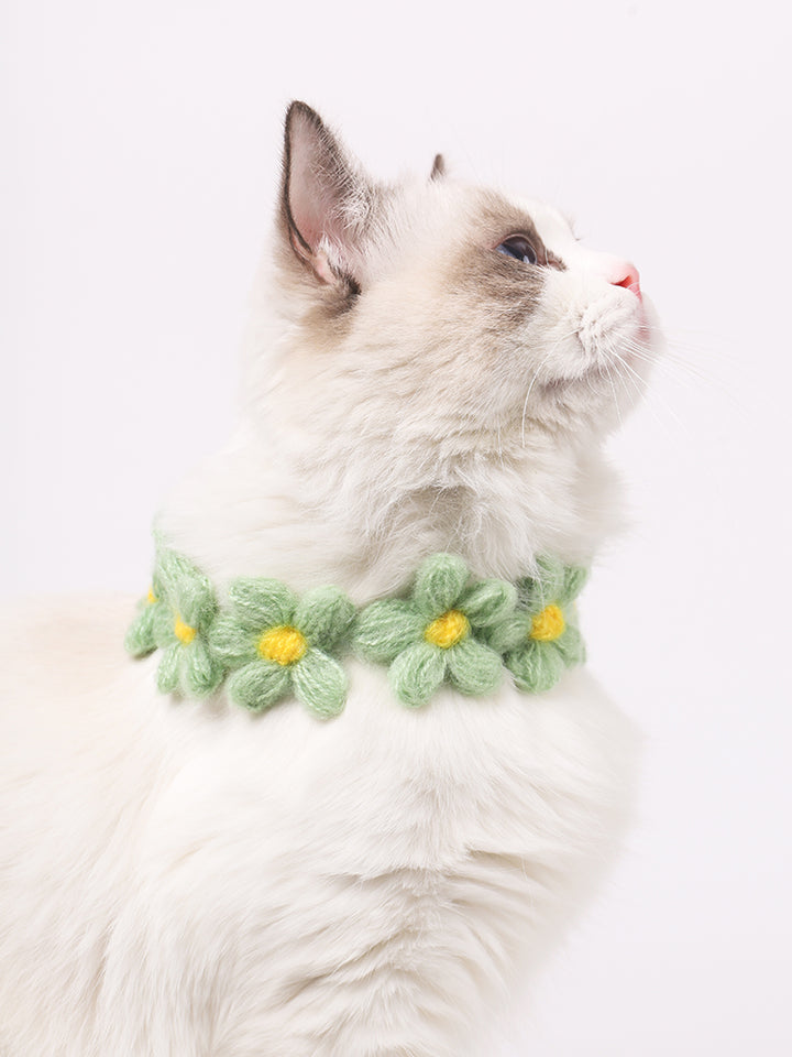 Cat Bib Ornaments Hand-woven Accessories – Stylish Gifts — 1