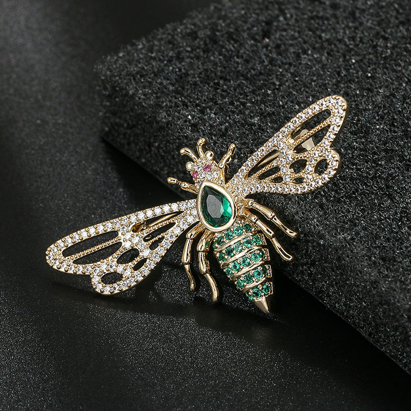 Net Celebrity Explosion Butterfly Brooch – Jewelry Gift Ideas — 1