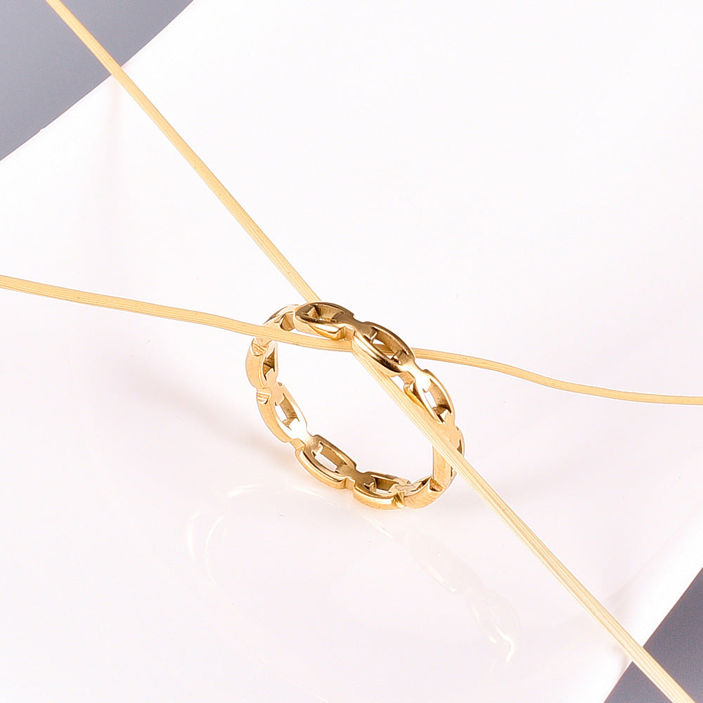 Geometric Fashion Chain Hollow Square Chain European – Stylish Gifts — 1