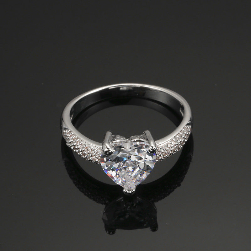 Heart-shaped Zircon Ring White Gold-plated – Small Gift Ideas — 1