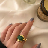 Fashion Retro Personality Emerald Gold Ring – Stylish Gifts — 1