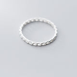 Simple Twist Chain Small And Exquisite Hand – Jewelry Gift Ideas — 2