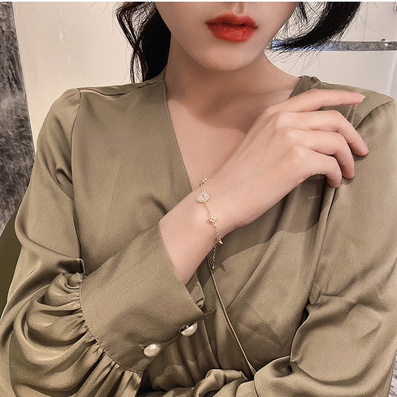 Light Luxury Cross Star Mother-Of-Pearl Bracelet – Jewelry Gift Ideas — 1