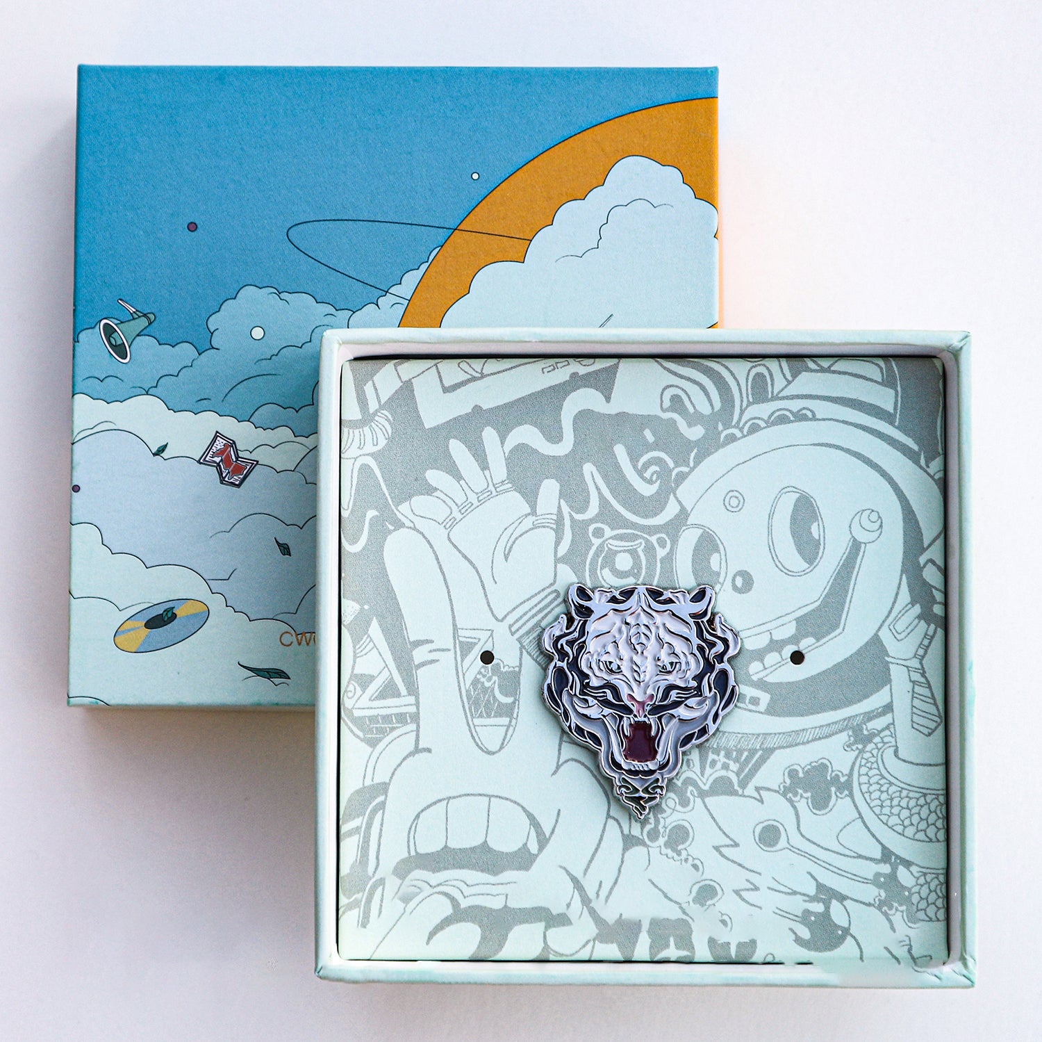 Original White Tiger Metal Design Brooch – Jewelry Gift Ideas — 1