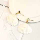 Vintage gold beads white scallop earrings – Thoughtful Gifts — 1