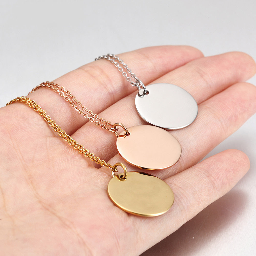 Women's Smooth Round Pendant Necklace – Jewelry Gift Ideas — 1