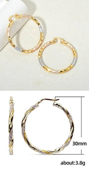 Simple Gold Women's Metal Alloy Earrings – Gifts for Her — 3